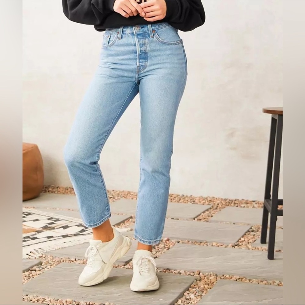 Levi’s 501 Cropped Jean High Waist Straight Leg Denim Jeans